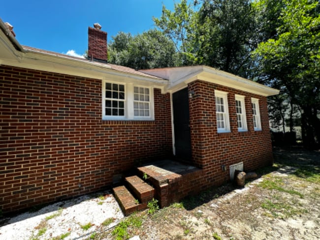 Photo - 1709 Pennsylvania Ave