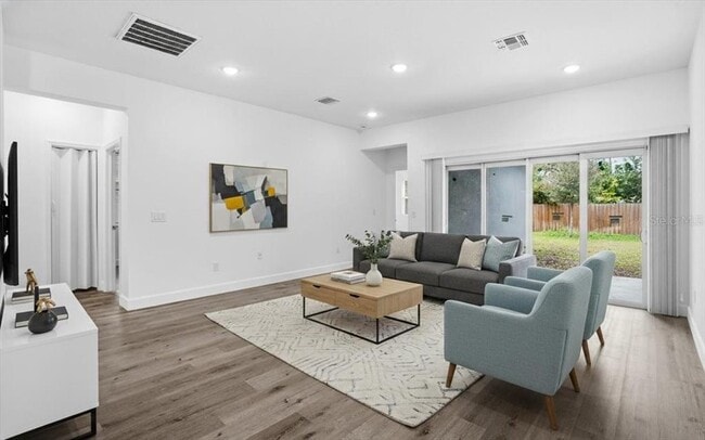 Photo - 1535 13th St S