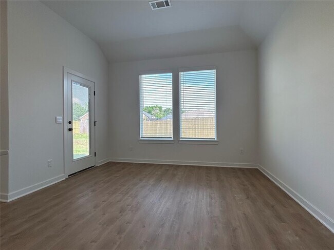 Photo - 522 N Goose Xing