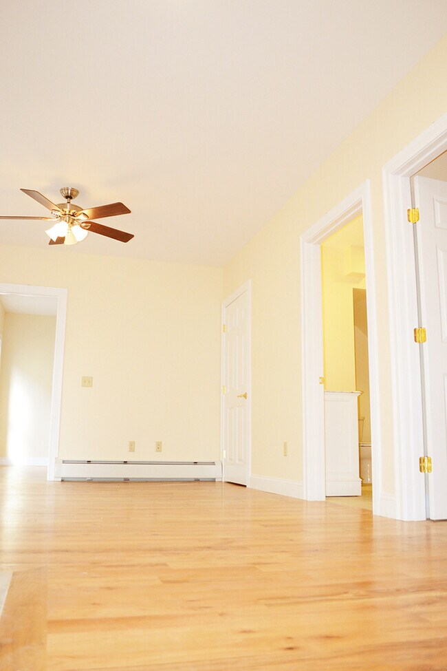 Photo - 87 North St Unit APT 1