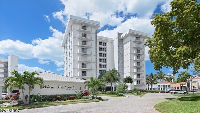 Photo - 250 Park Shore Dr Unidad 803