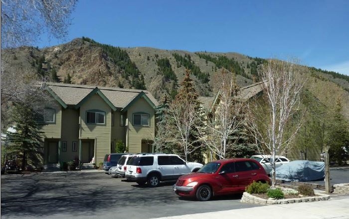 Evergreen Villas - Evergreen Villas Apartments