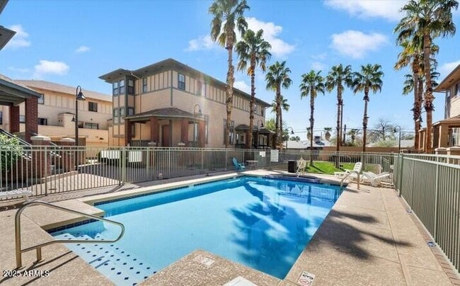 Photo - 738 S Beck Ave