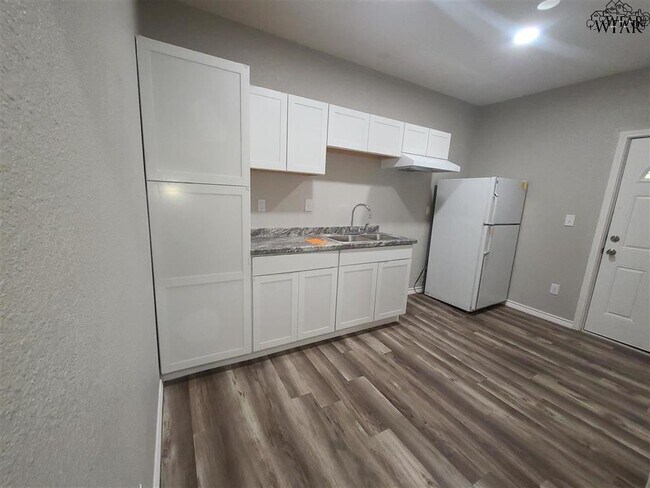 Photo - 2000 Fillmore St