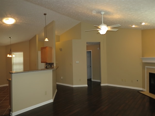 Photo - 9013 Scoter Ct