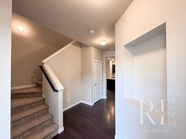 Photo - Effortless Elegance in Caldart Heights, Poulsbo