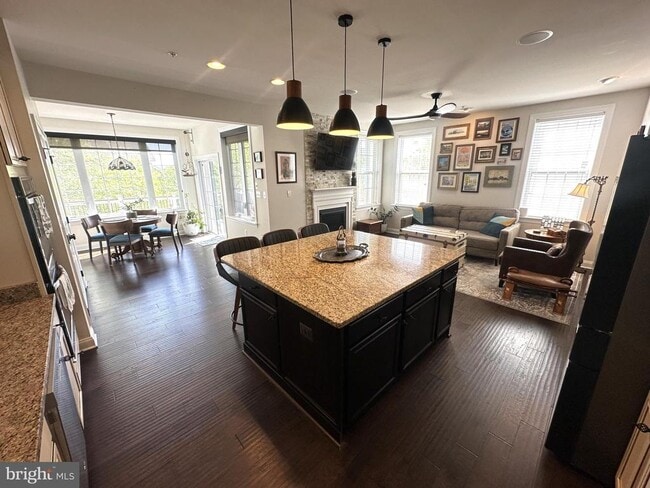 Photo - 4512 Grazing Way