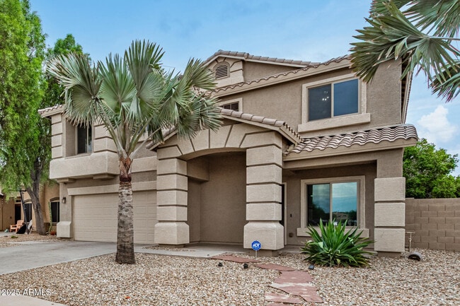 Photo - 305 S 165th Dr