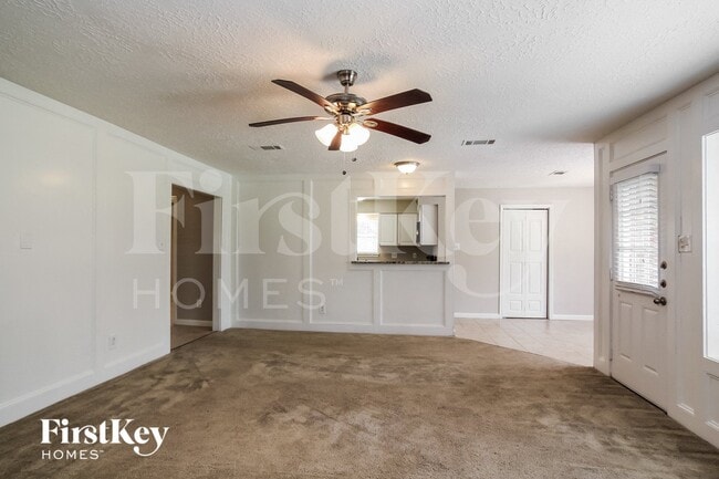 Photo - 24106 Creekview Dr