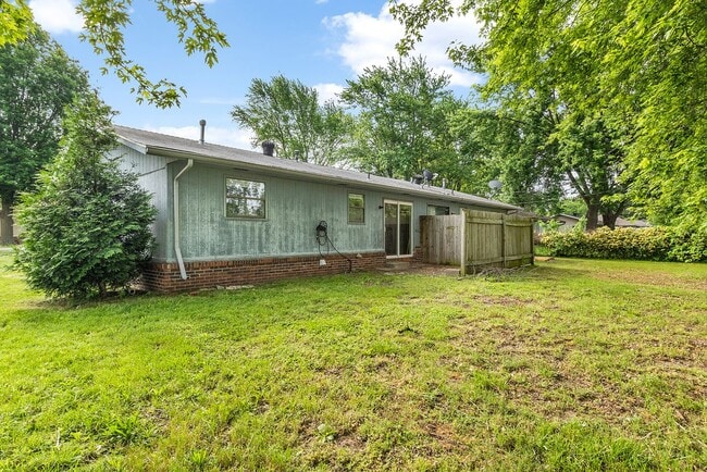 Photo - Convair Duplex Unit 1002 Convair St.