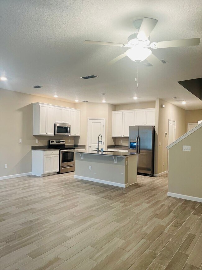 Photo - Newer Townhome in Jacksonville's Intracoastal Area