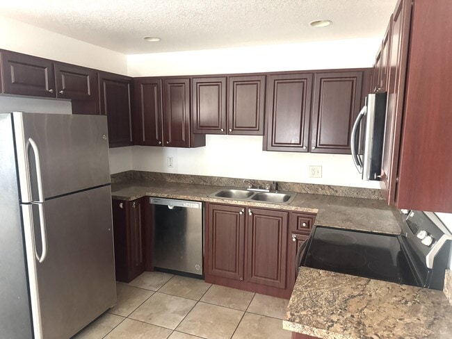 Photo - 4435 Perch St