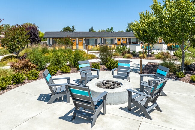 Access @ Rohnert Park - Access @ Rohnert Park Apartments