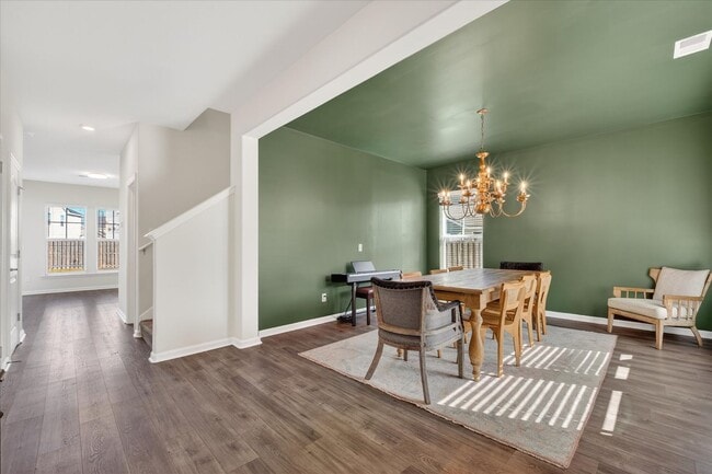 Photo - MOVE IN READY!-$500 OFF THE FIRST MONTHS RENT!-MOVE IN SPECIAL-BONUS ROOM!!