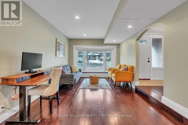 Photo - 12 Deerpark Dr