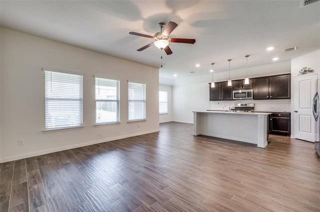 Photo - 1305 Rembrandt Dr