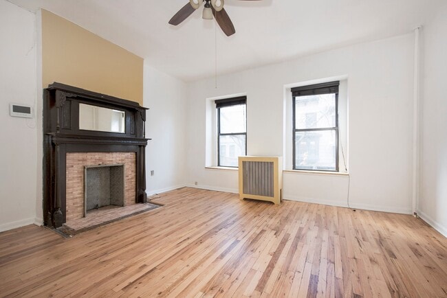 Building Photo - 607 W 138th St