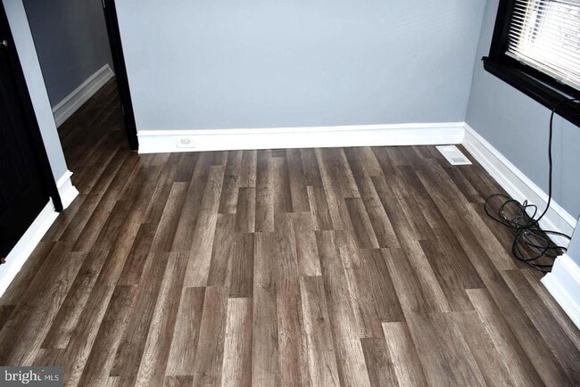 Photo - 5623 Walton Ave