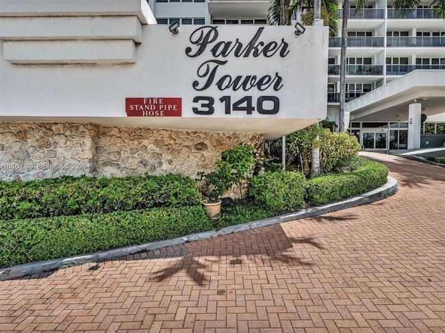 Building Photo - 3140 S Ocean Dr Unit 206