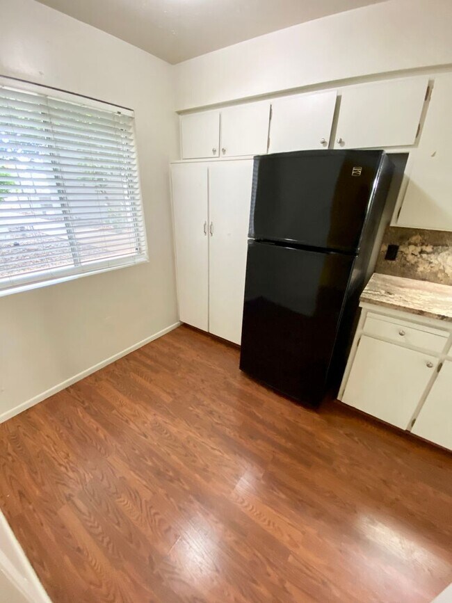 Photo - MOVE IN SPECIAL- 2 Bedroom 2 Bathroom in C...