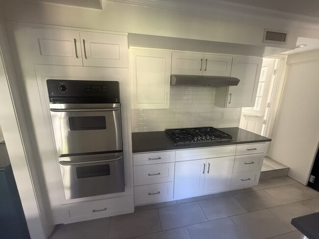 Photo - 217 Starlane Dr