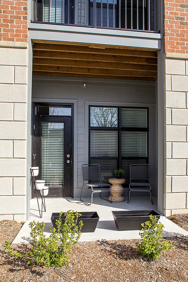 Fountain Circle of Auburn Hills Apartments Auburn Hills, MI