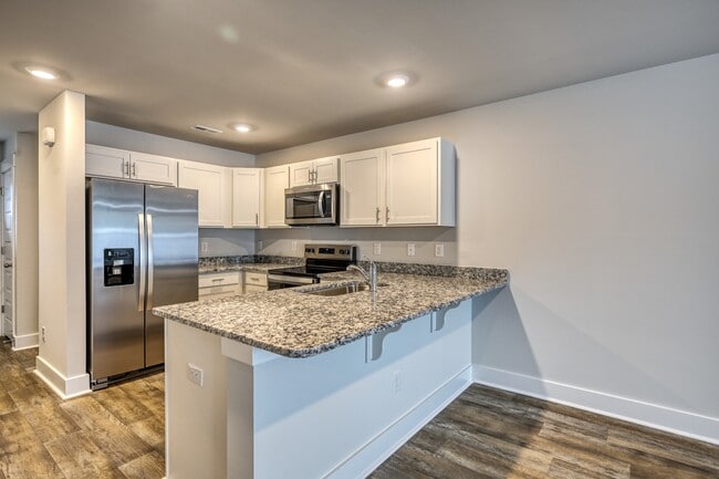 Photo - 111 S Grassland Rd