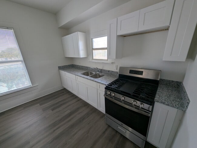 Photo - 403 Cowling St Unidad 3