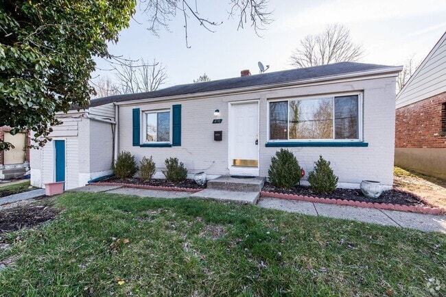 Building Photo - PRICE HILL-NICE 3 BEDROOM 1 BATH RANCH with Rental