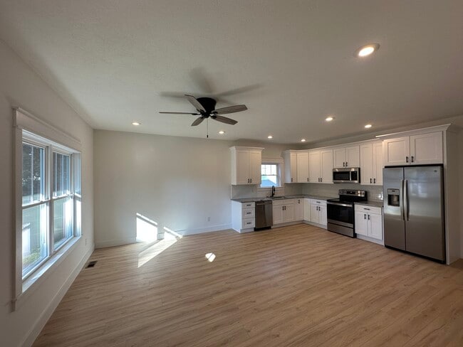 Photo - 3525 S Wickens St