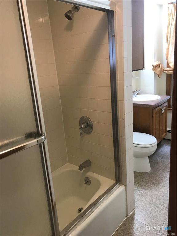 Photo - 68 Grand St