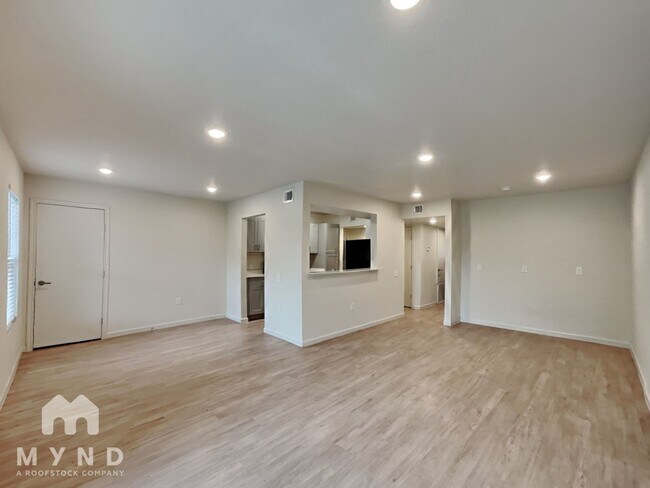 Photo - 1130 Babcock Rd Unidad 228