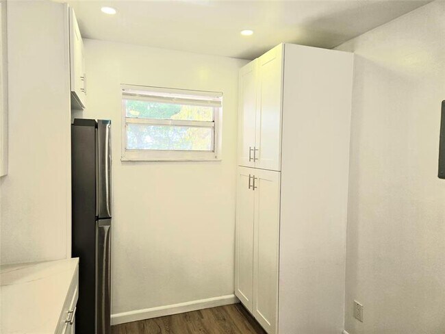 Photo - 1100 NW 87th Ave