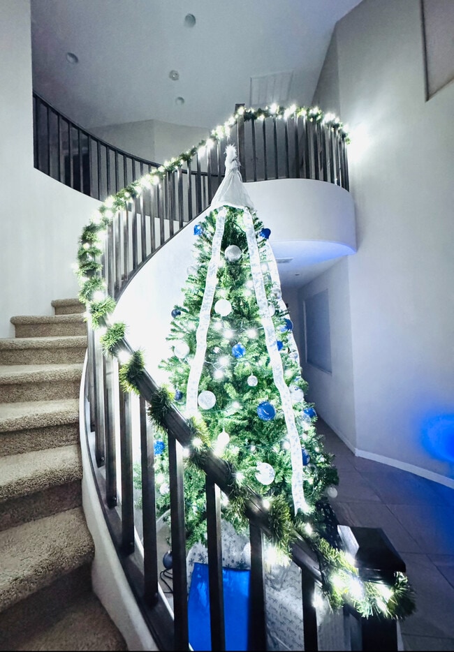 Photo - 1714 W Jeanine Dr