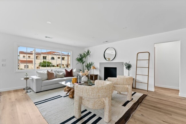 Photo - 5192 Orange Pl