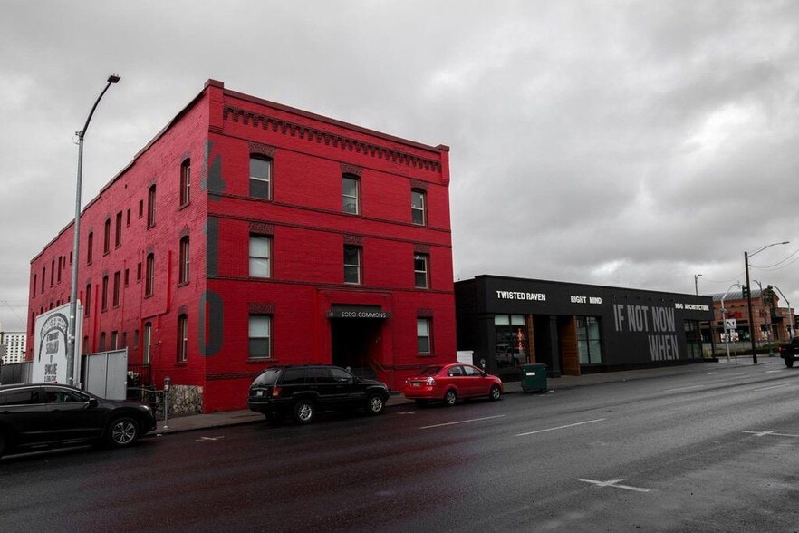 Building Photo