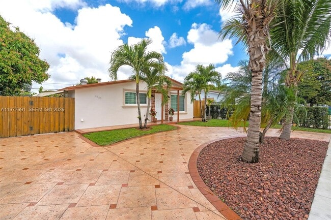 Photo - 6863 SW 21st St