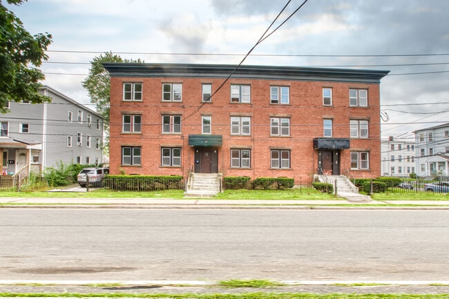 Building Photo - 49-51-51 Kibbe St Unit 202