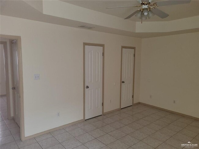 Photo - 11 N 8th St