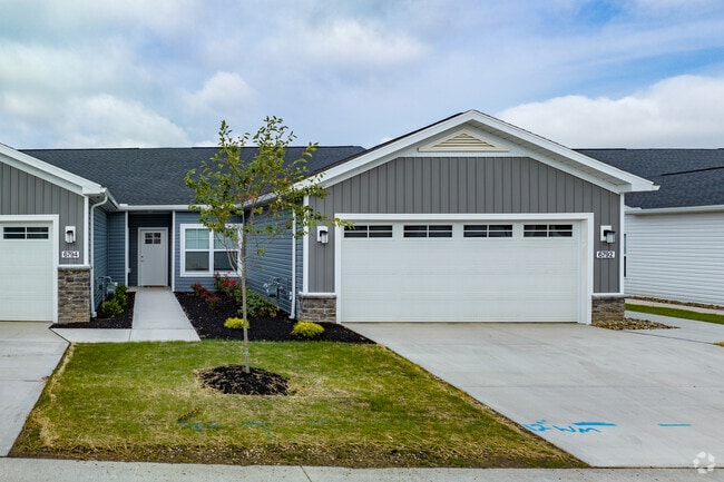 The Villas at Maplewood