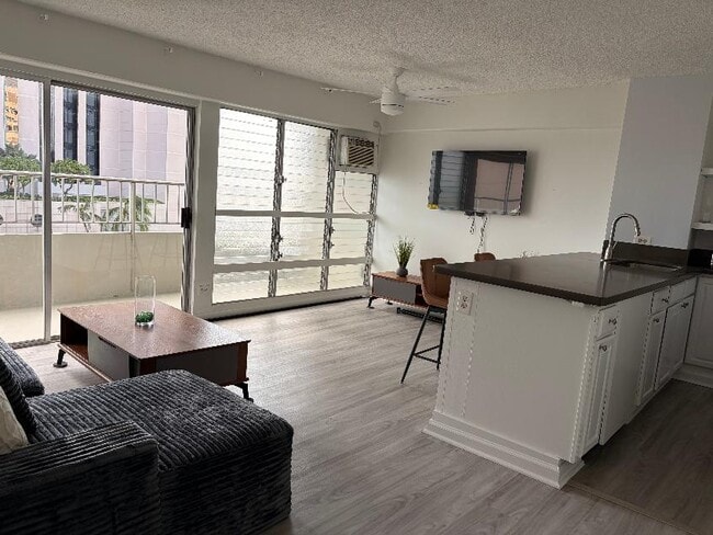 1690 Ala Moana Blvd Unit 801