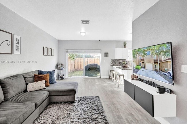 Photo - 8518 SW 214th Ln