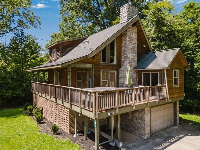Photo - 153 Lighthouse Ln