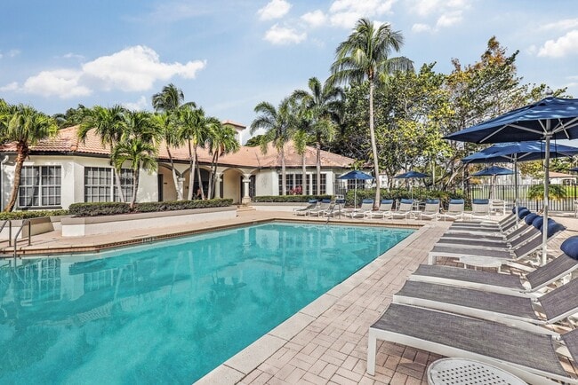 The Cove at Boynton Beach Apartments