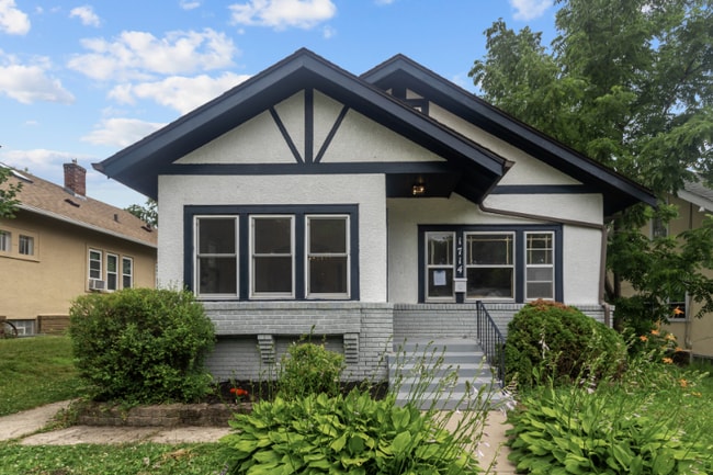 Building Photo - 1714 N Vincent Ave Rental