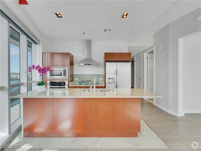 Building Photo - 4471 Dean Martin Dr Unit 1001 Rental