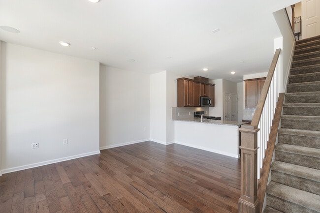 Photo - 93 Robeson St