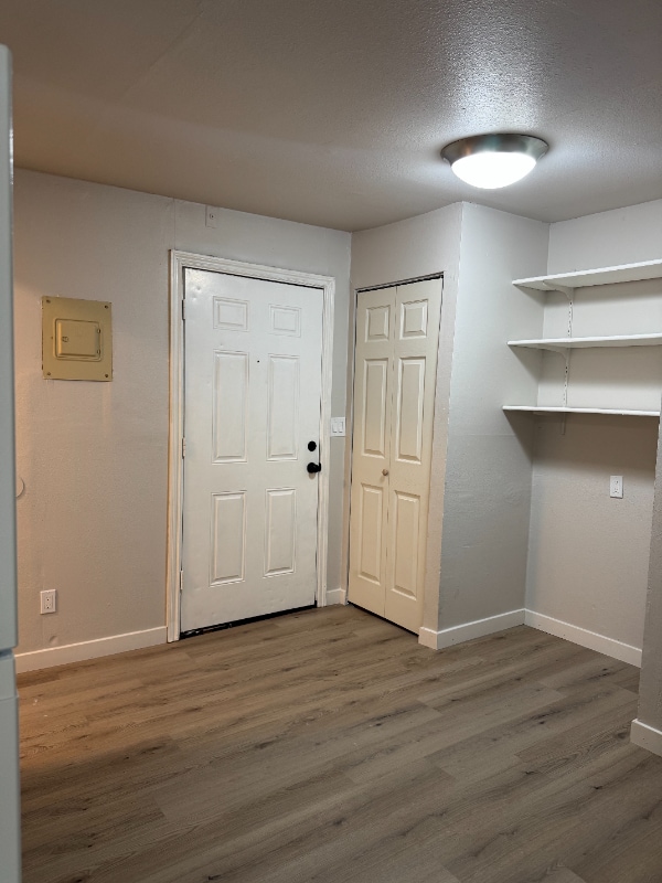 Photo - 1004 S Cloverdale St Unidad 101