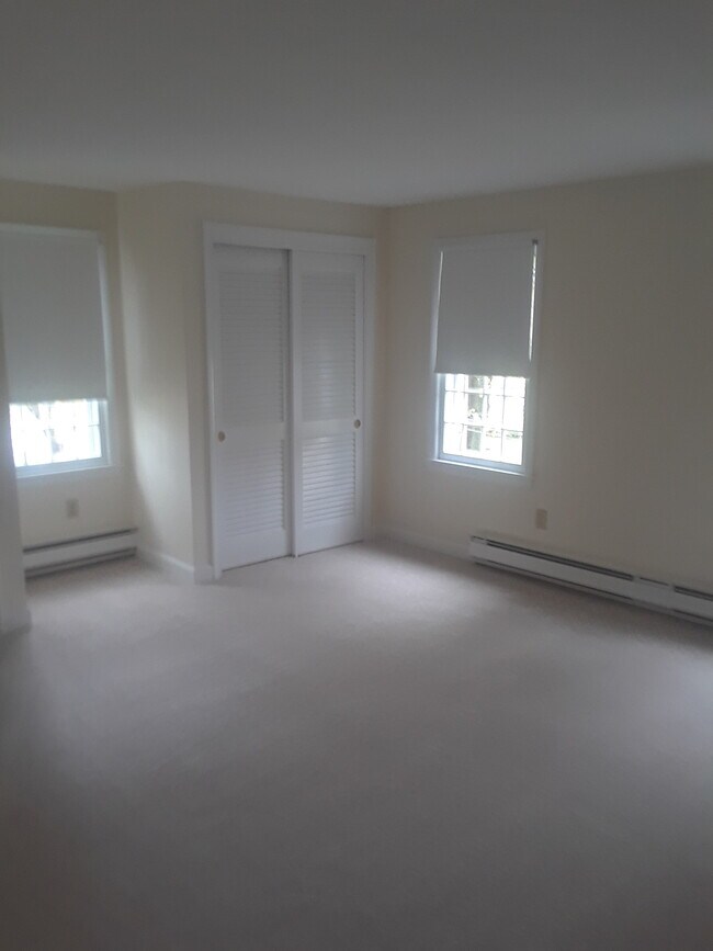 Bedroom - 37 Summit St Unit 37 Summit Street