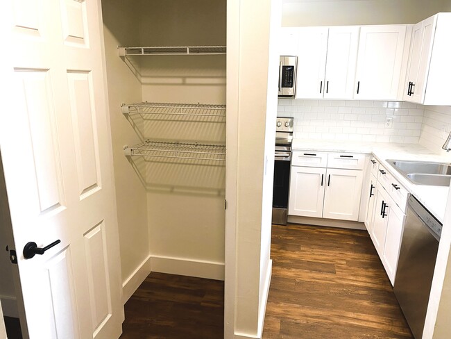 Photo - 9345 Green Meadows Way